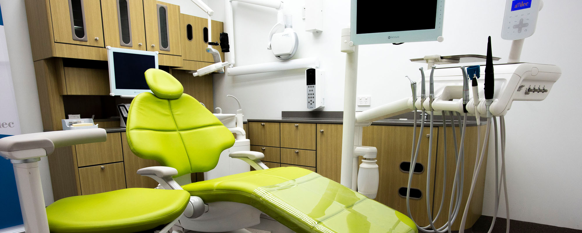 Complete service for all your dental equipment